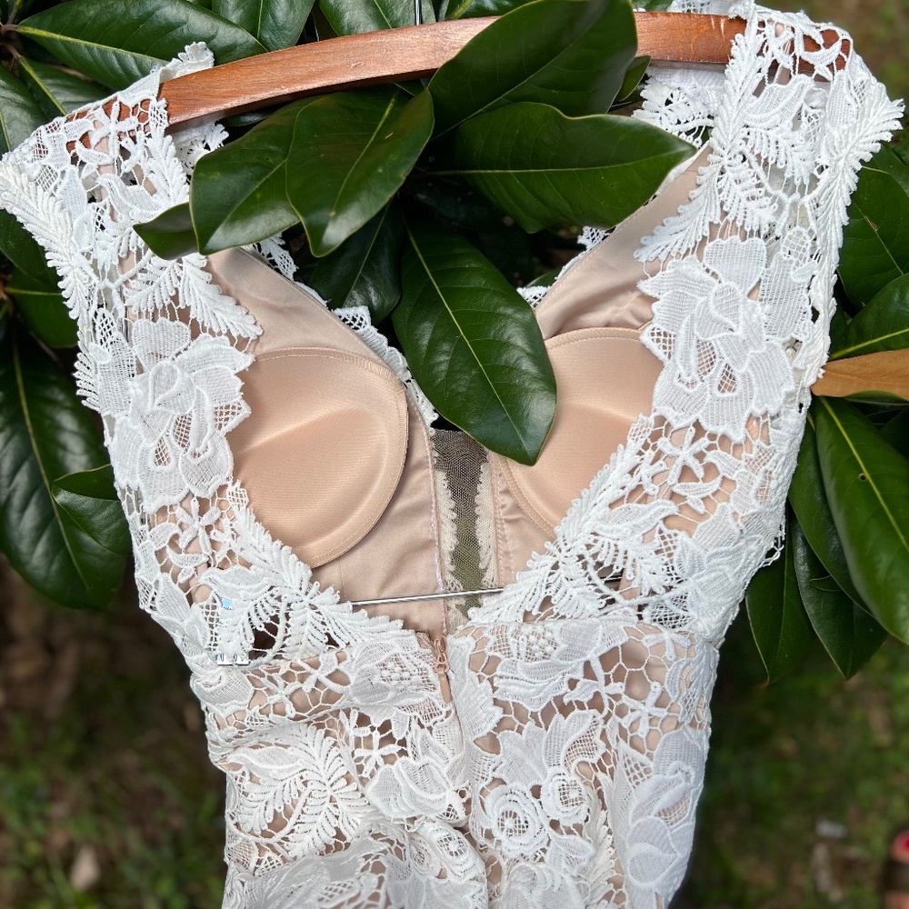 Laudable Wilshire Wedding Gown